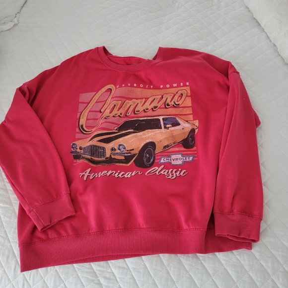 Target Tops - Graphic Sweatshirt